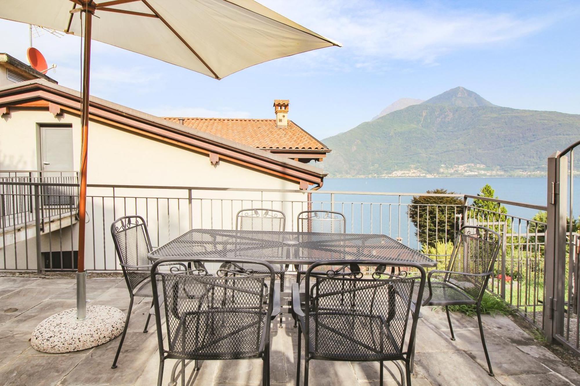 Appartamento Al Porto Pianello Del Lario Buitenkant foto